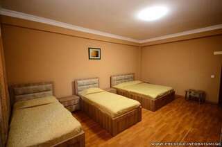 Отель Отель Престиж Батуми Семейный номер (для 2 взрослых и 2 детей)-2